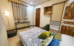 Mirador Modern House - Walking Distance To Lourdes Grotto